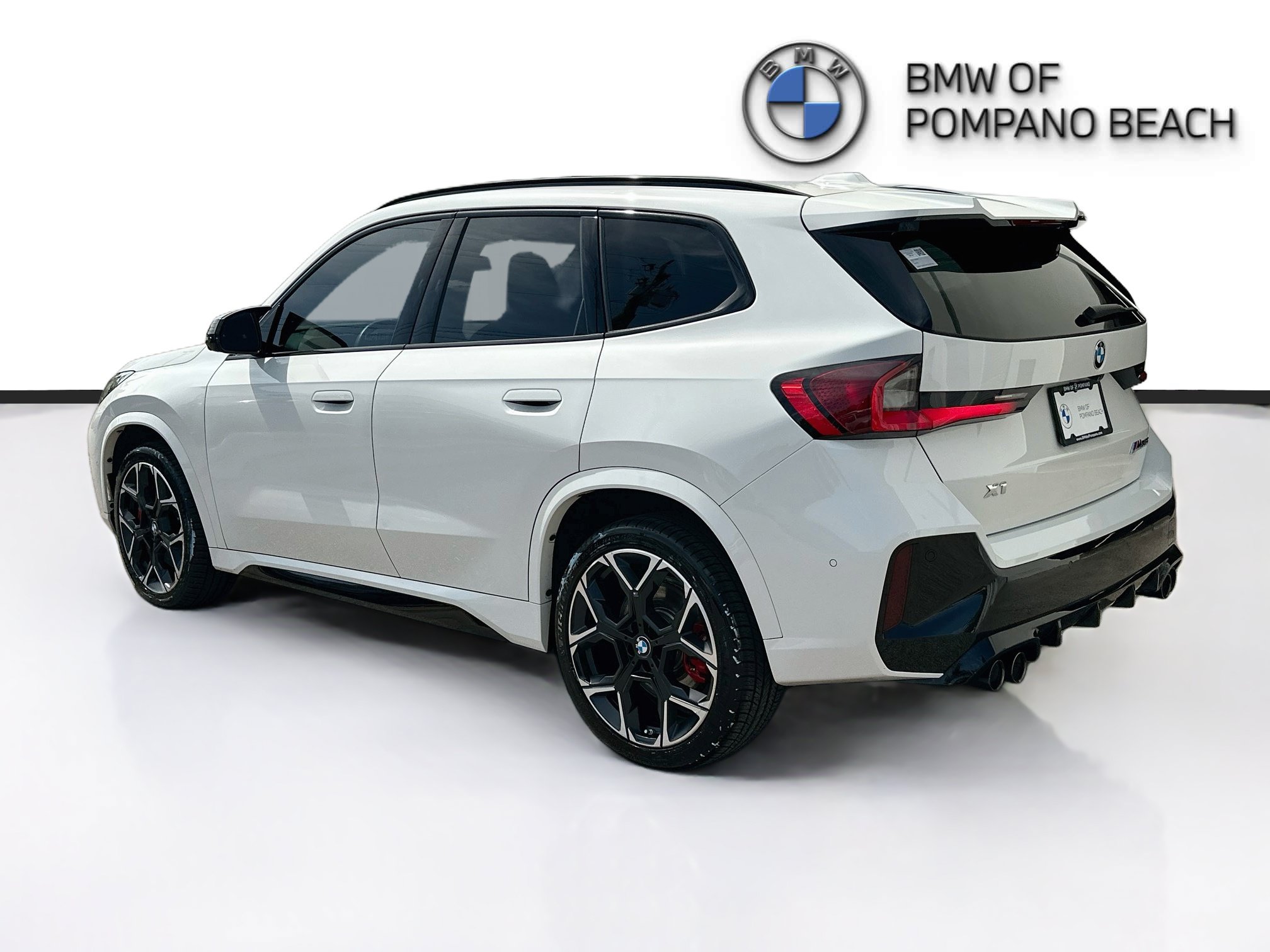 Certified 2024 BMW X1 M35i w/ Premium Package AWD/4WD image 5