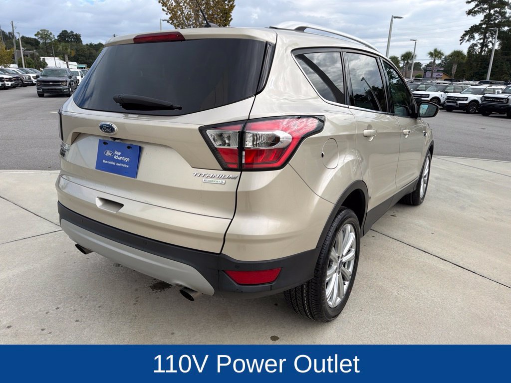 Certified 2017 Ford Escape Titanium FWD image 11