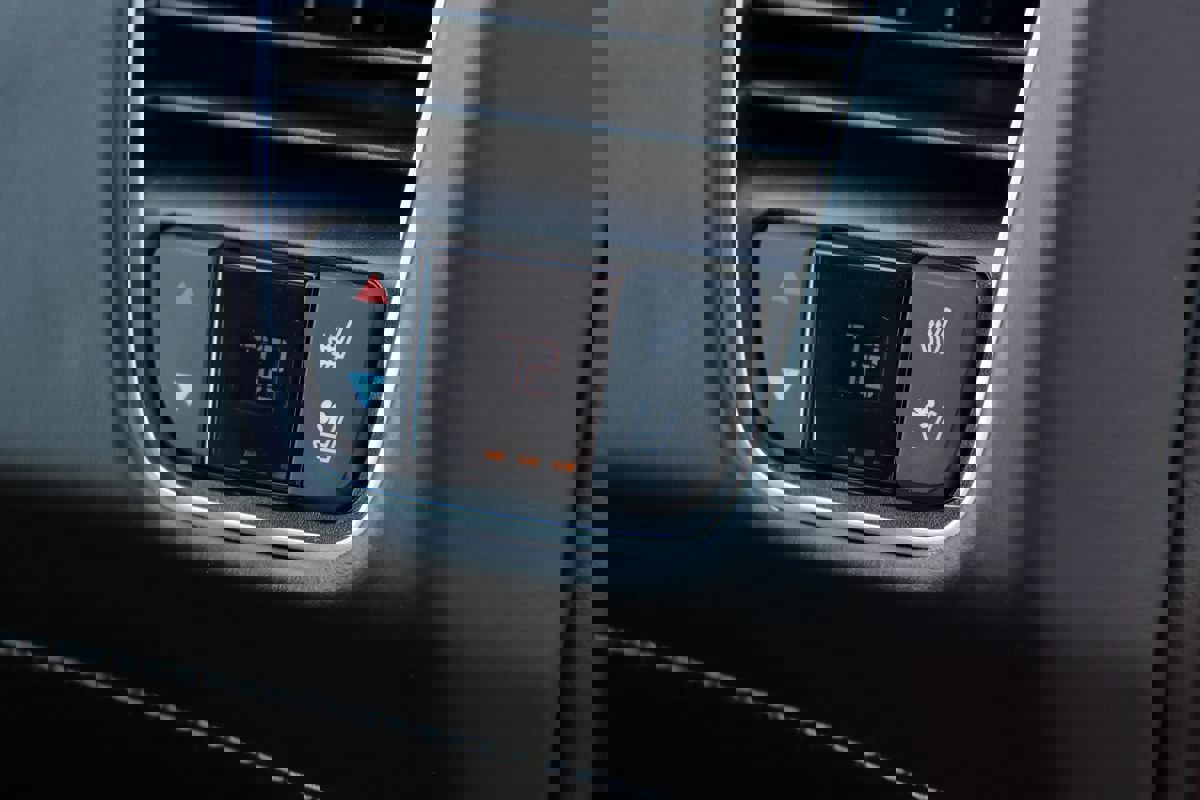 Used 2019 Chevrolet Corvette Stingray Coupe w/ 3LT Preferred Equipment Group image 18