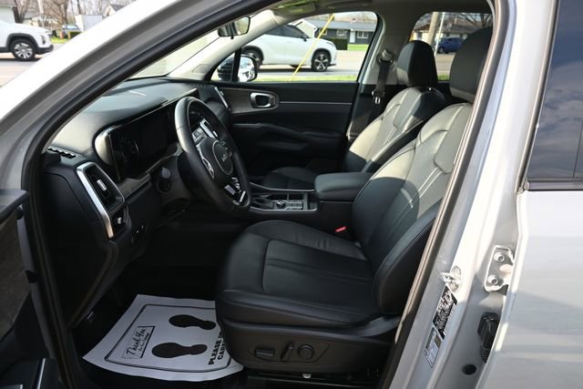 Used 2022 Kia Sorento S w/ Panoramic Sunroof Package image 26