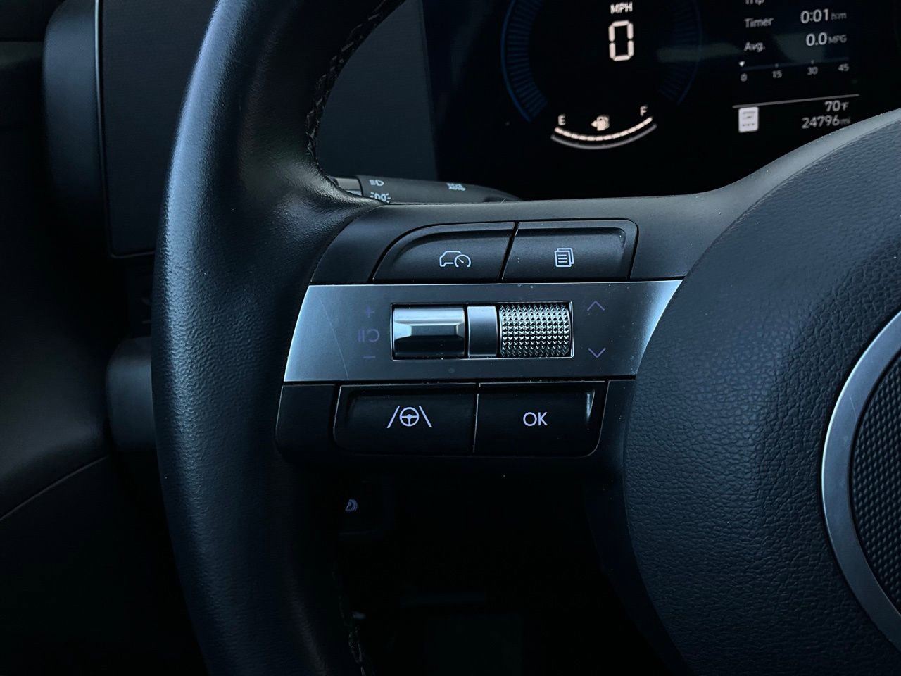 Used 2025 Hyundai Kona SEL image 35