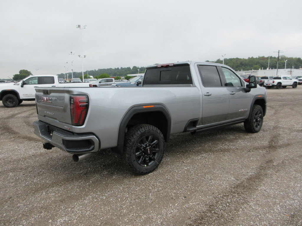 New 2026 GMC Sierra 3500 AT4 w/ AT4 Premium Plus Package AWD/4WD image 5