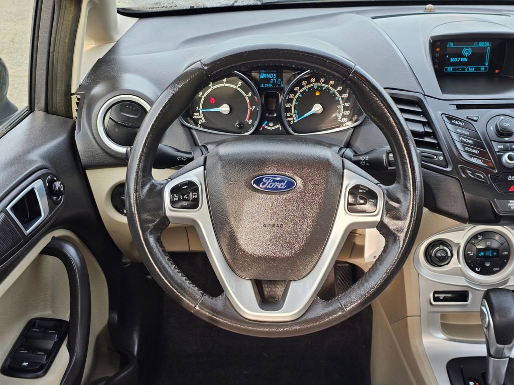 Used 2014 Ford Fiesta SE w/ Comfort Package image 16