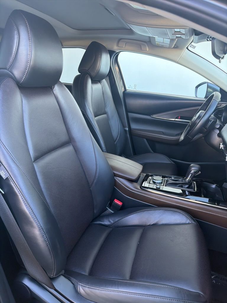 Certified 2025 MAZDA CX-30 AWD 2.5 S w/ Premium Package image 21