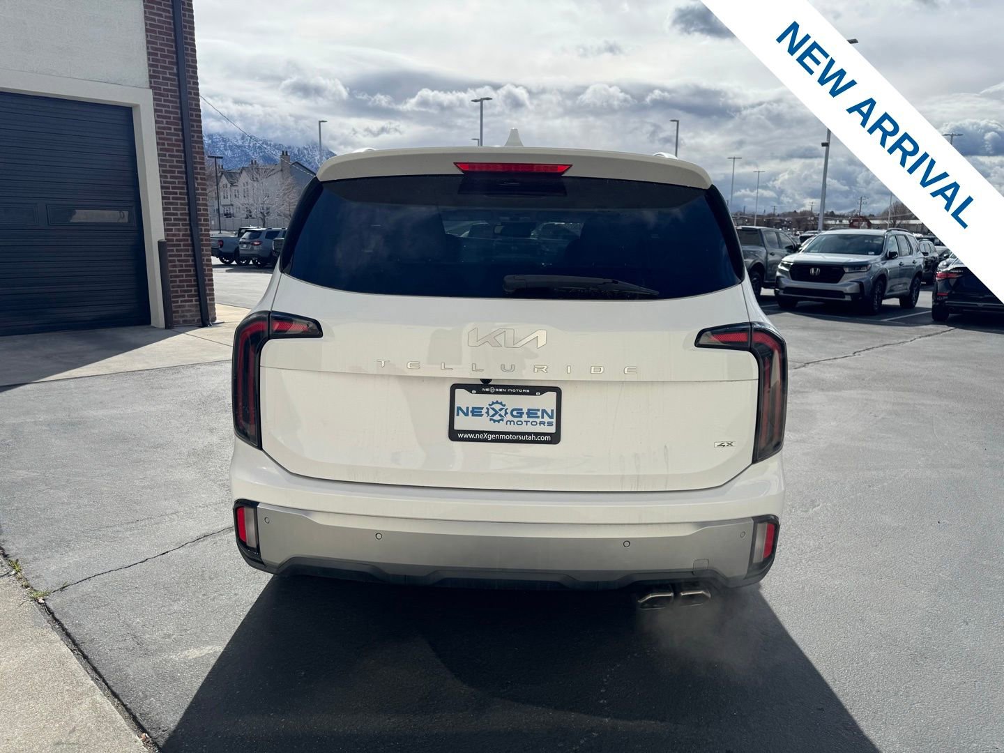 Used 2023 Kia Telluride SX image 6