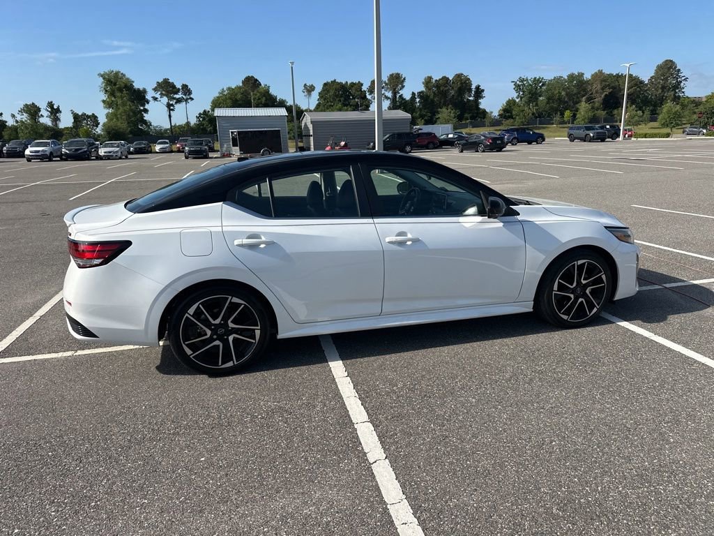 Used 2024 Nissan Sentra SR w/ SR Premium Package FWD image 4