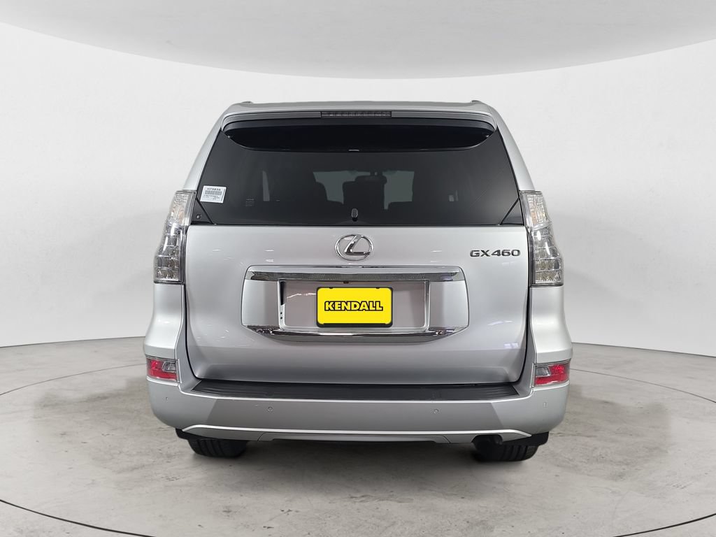 Used 2015 Lexus GX 460 w/ Premium Package AWD/4WD image 4