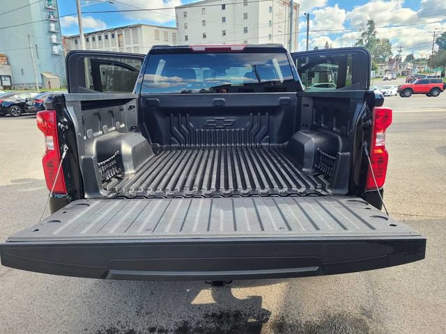 Used 2025 Chevrolet Silverado 1500 LT AWD/4WD image 14
