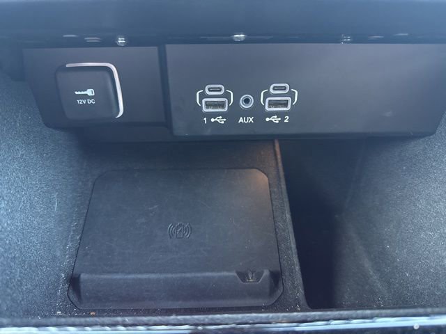 Used 2024 Jeep Wagoneer Series II w/ Flexible Seating Group image 22