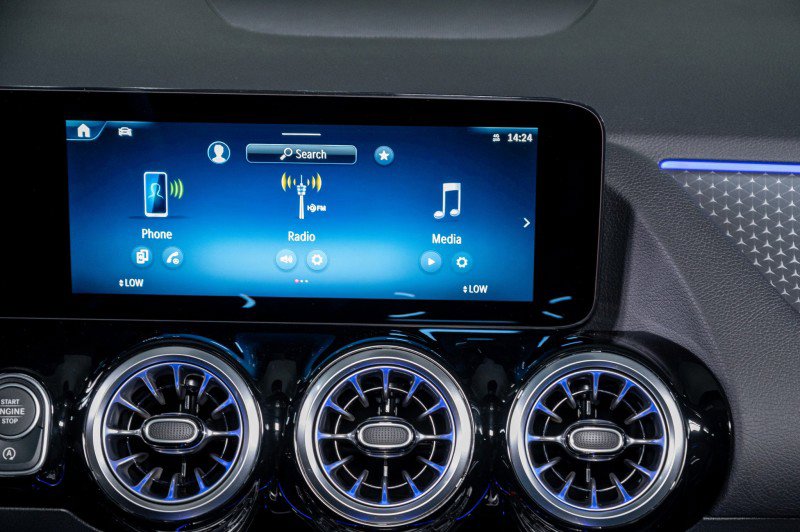 Certified 2025 Mercedes-Benz GLA 250 image 19