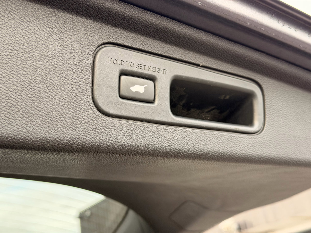 Used 2023 Honda Odyssey EX-L image 17