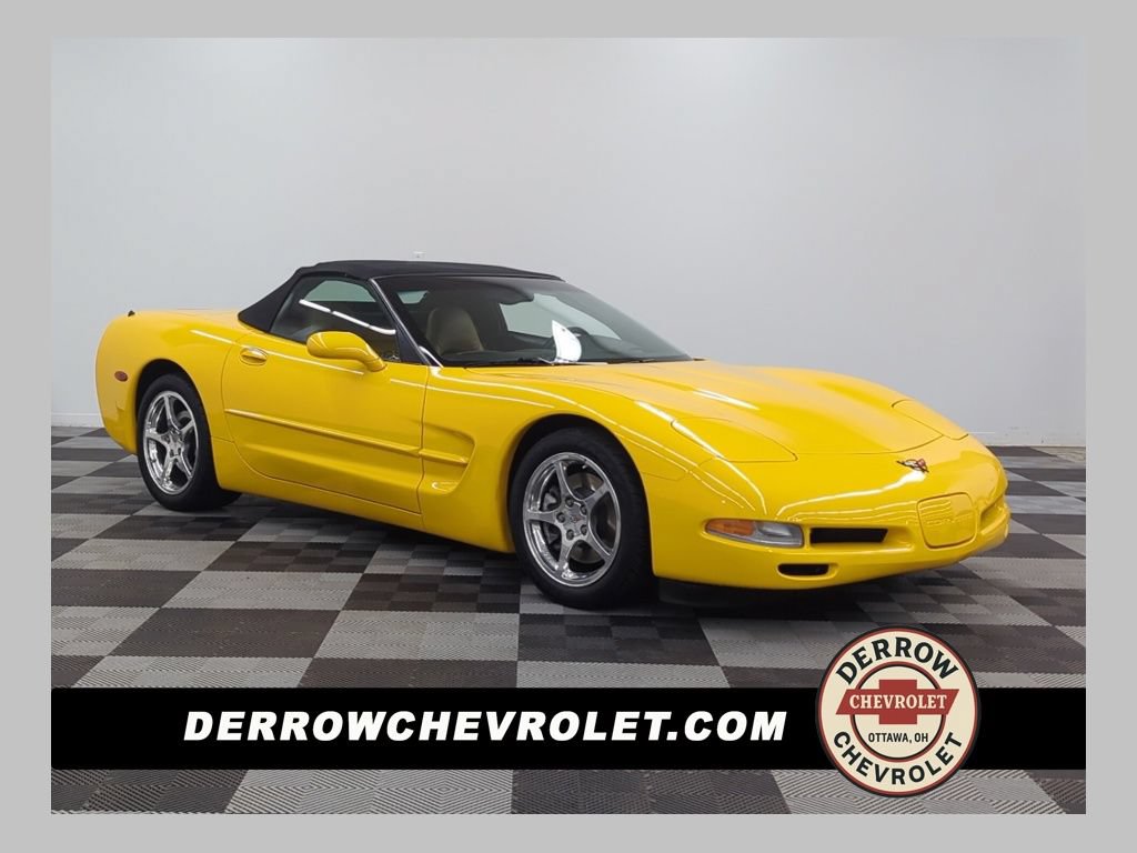 Used 2002 Chevrolet Corvette Convertible w/ Preferred Equipment Group2 RWD image 1