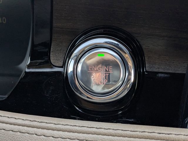 Used 2022 Lincoln Corsair Reserve w/ Luxury Package image 28