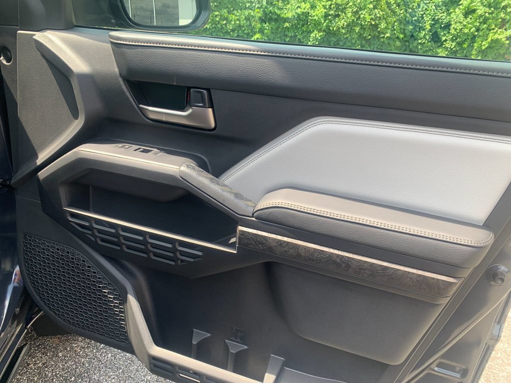 New 2026 Toyota Tacoma Limited AWD/4WD image 19