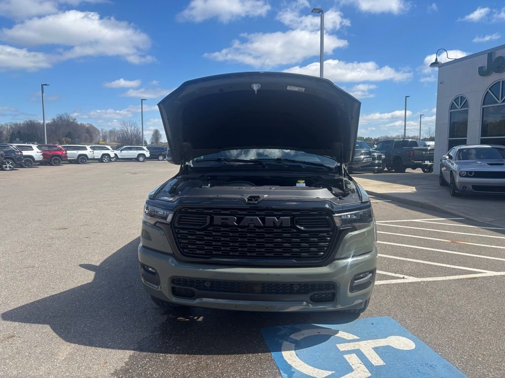 New 2026 RAM 1500 4x4 Crew Cab image 12