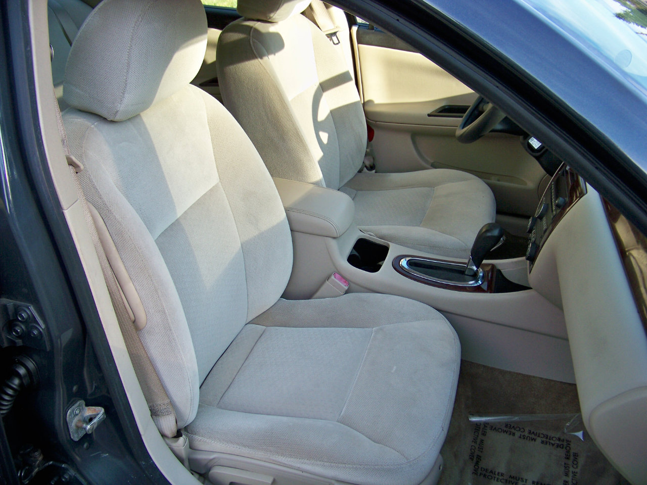 Used 2009 Chevrolet Impala LT image 33