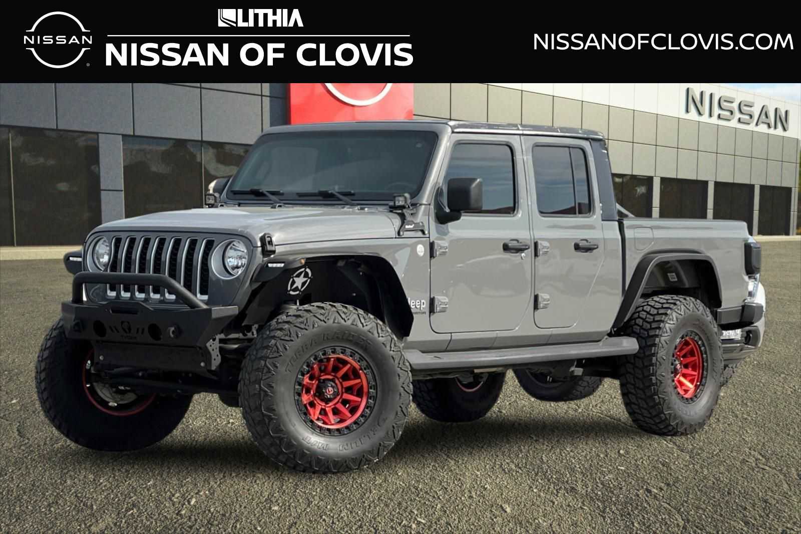 Used 2022 Jeep Gladiator Overland w/ Popular Equipment Package image 1