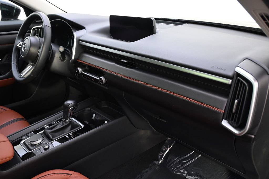 Used 2025 MAZDA CX-50 Meridian Edition image 16