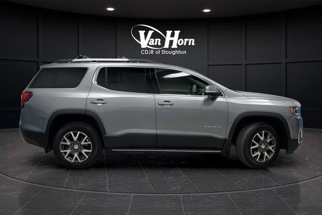 Used 2023 GMC Acadia SLE w/ Infotainment Package image 2