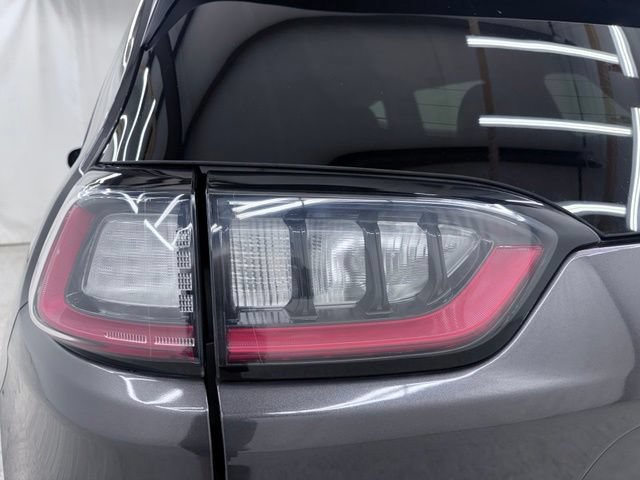 Used 2023 Jeep Cherokee Altitude Lux AWD/4WD image 10