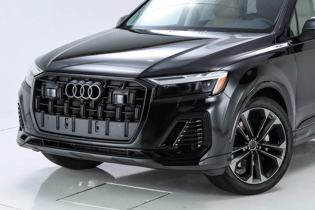 Used 2026 Audi Q7 3.0T Premium Plus AWD/4WD image 2