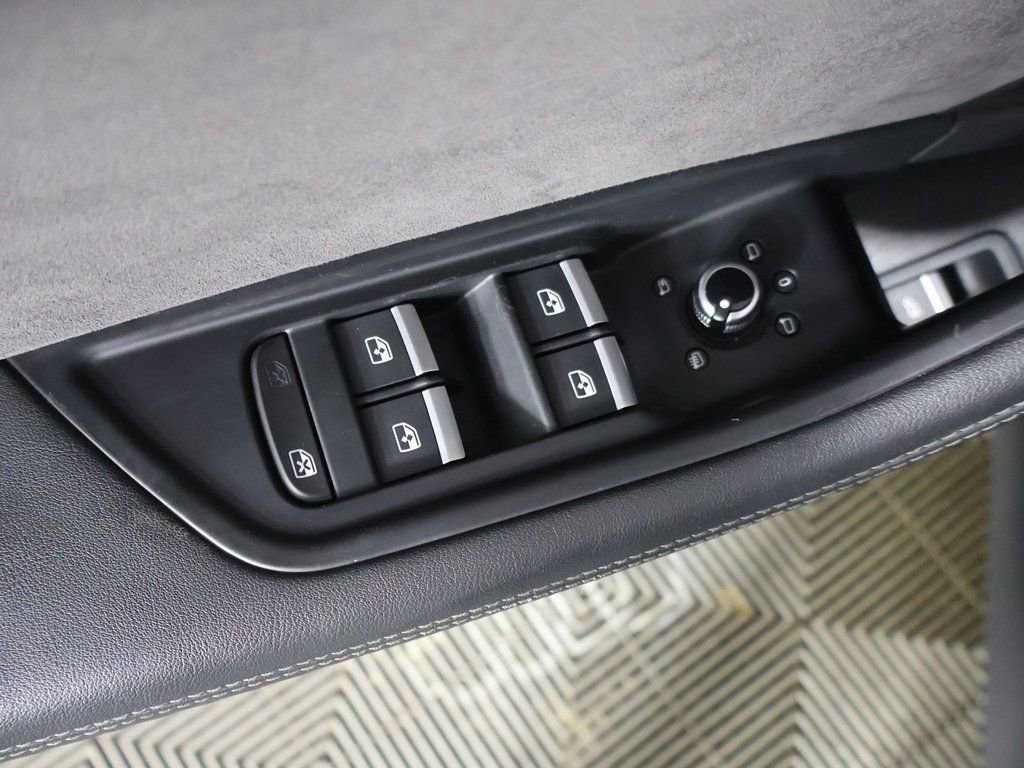Used 2019 Audi S5 Premium Plus w/ Premium Plus image 37