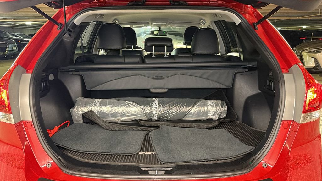 Used 2015 Toyota Venza XLE image 13