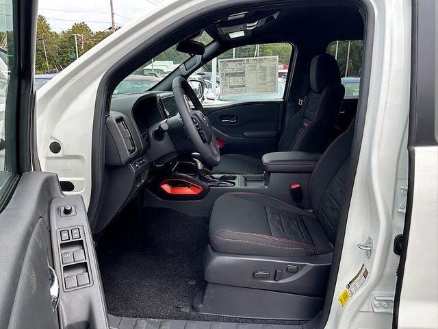 New 2025 Nissan Frontier PRO-4X w/ Tow Package image 12