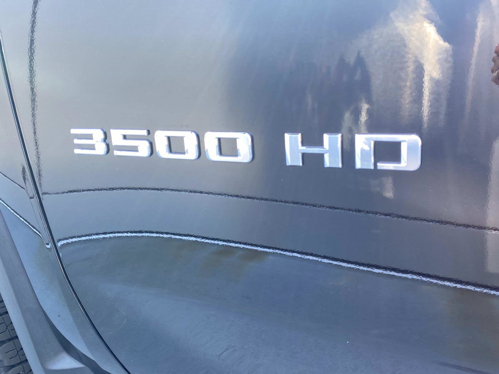 Used 2023 Chevrolet Silverado 3500 High Country AWD/4WD image 11