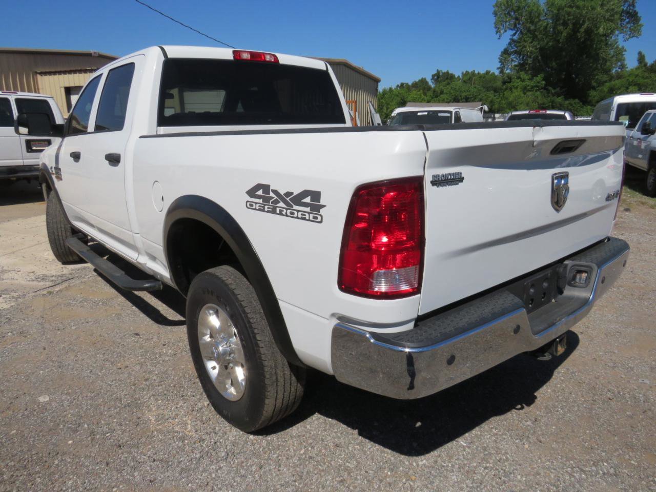 Used 2018 RAM 2500 Tradesman w/ Chrome Appearance Group image 6