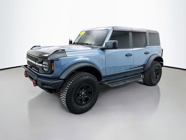 Used 2024 Ford Bronco Wildtrak image 3