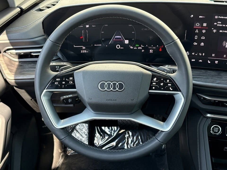 Certified 2025 Audi Q5 Premium Plus w/ Premium Plus image 14