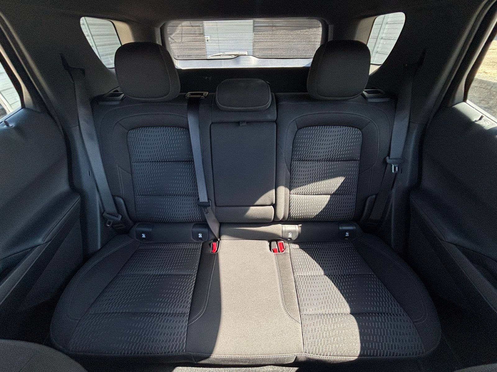 Used 2025 Chevrolet Equinox LT FWD image 37