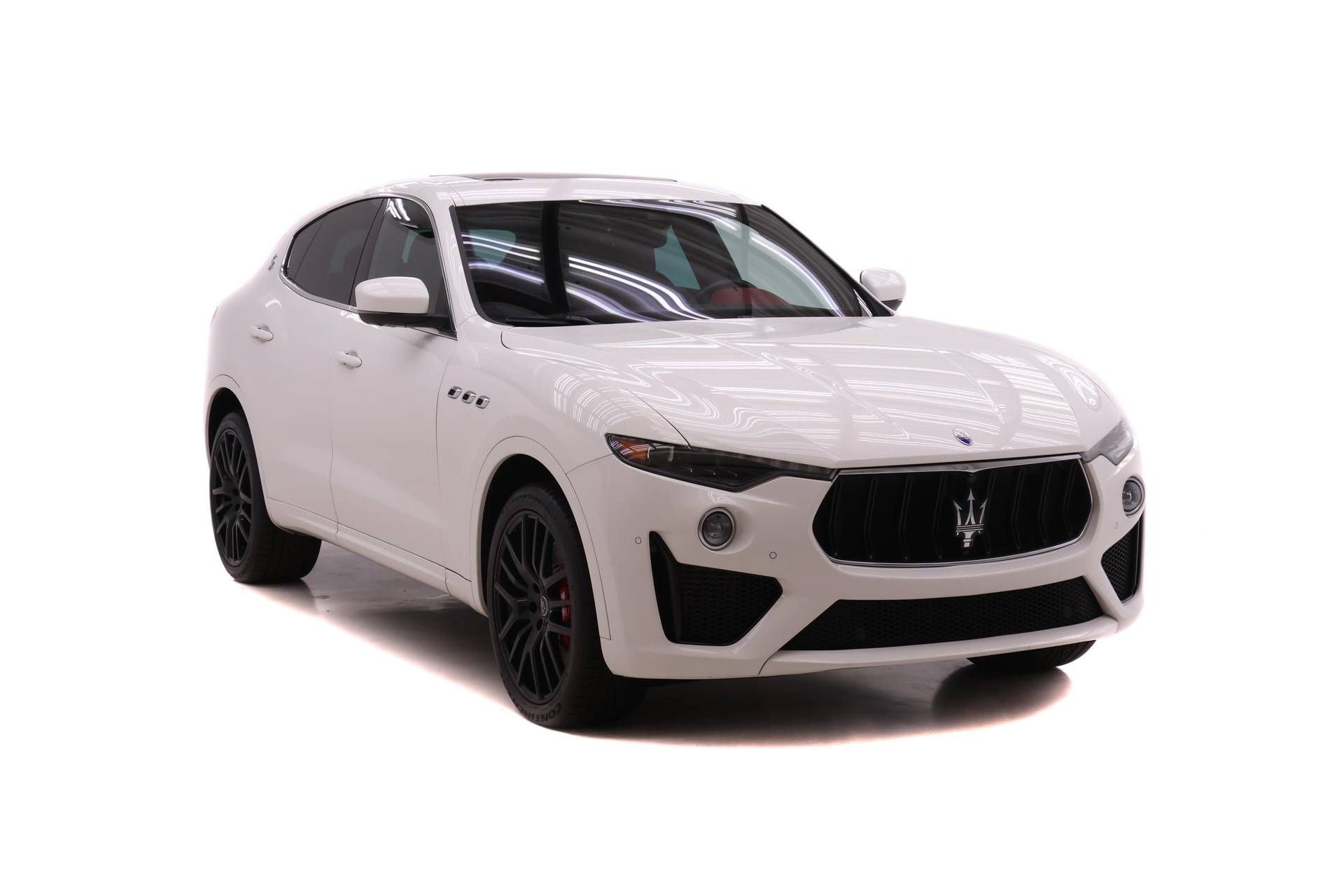Used 2021 Maserati Levante GTS AWD/4WD image 2