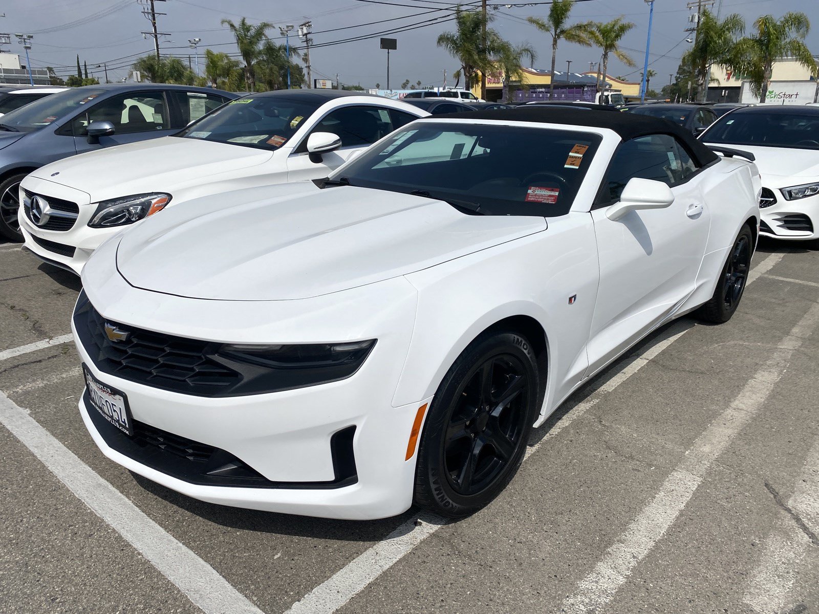 Used 2019 Chevrolet Camaro LT RWD image 2