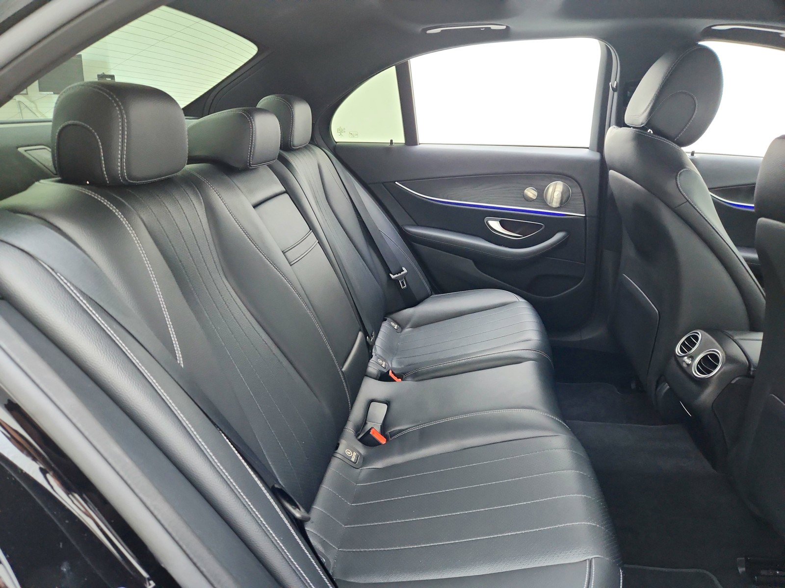 Certified 2022 Mercedes-Benz E 350 Sedan image 36