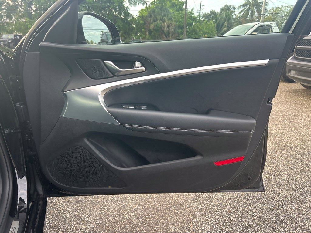 Used 2026 Genesis G70 2.5T RWD image 26