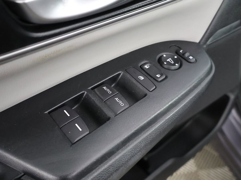 Used 2018 Honda CR-V EX-L image 40