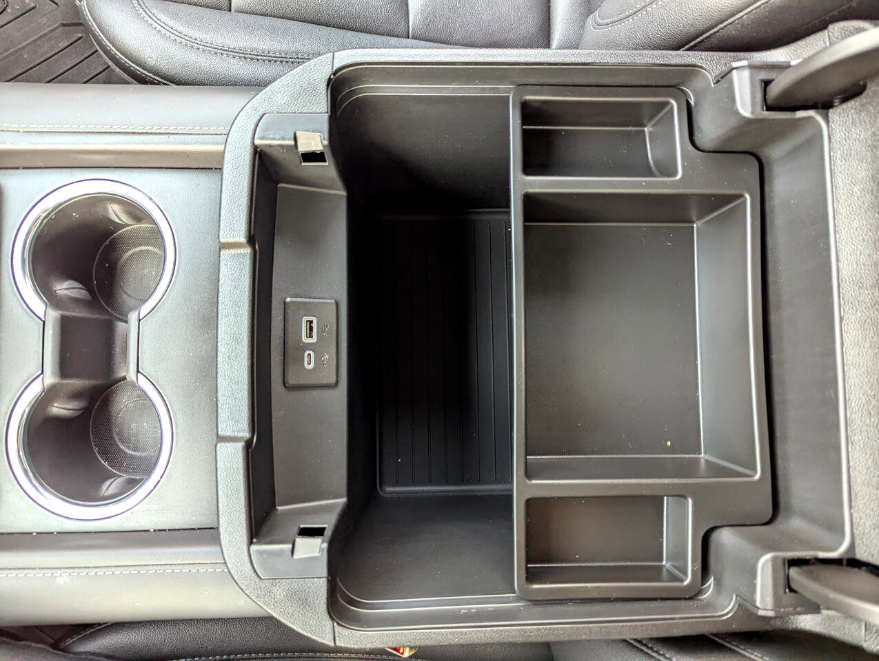 Used 2023 Chevrolet Tahoe Z71 image 28