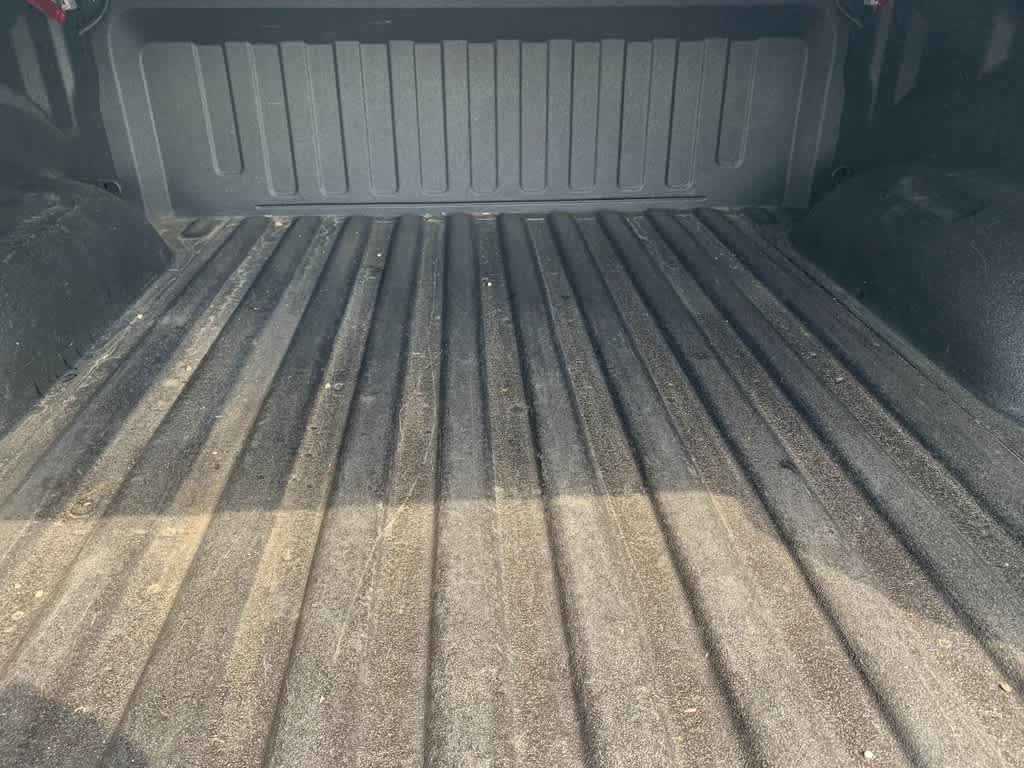 Used 2021 RAM 1500 Laramie w/ Sport Appearance Package AWD/4WD image 10