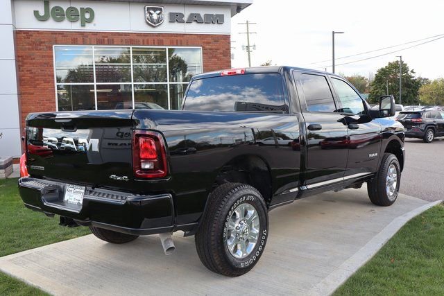 Used 2025 RAM 2500 Big Horn AWD/4WD image 38