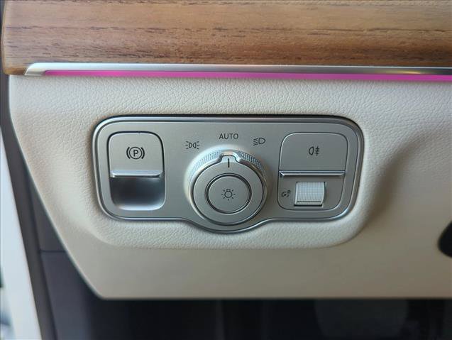 Used 2025 Mercedes-Benz GLE 350 4MATIC image 11