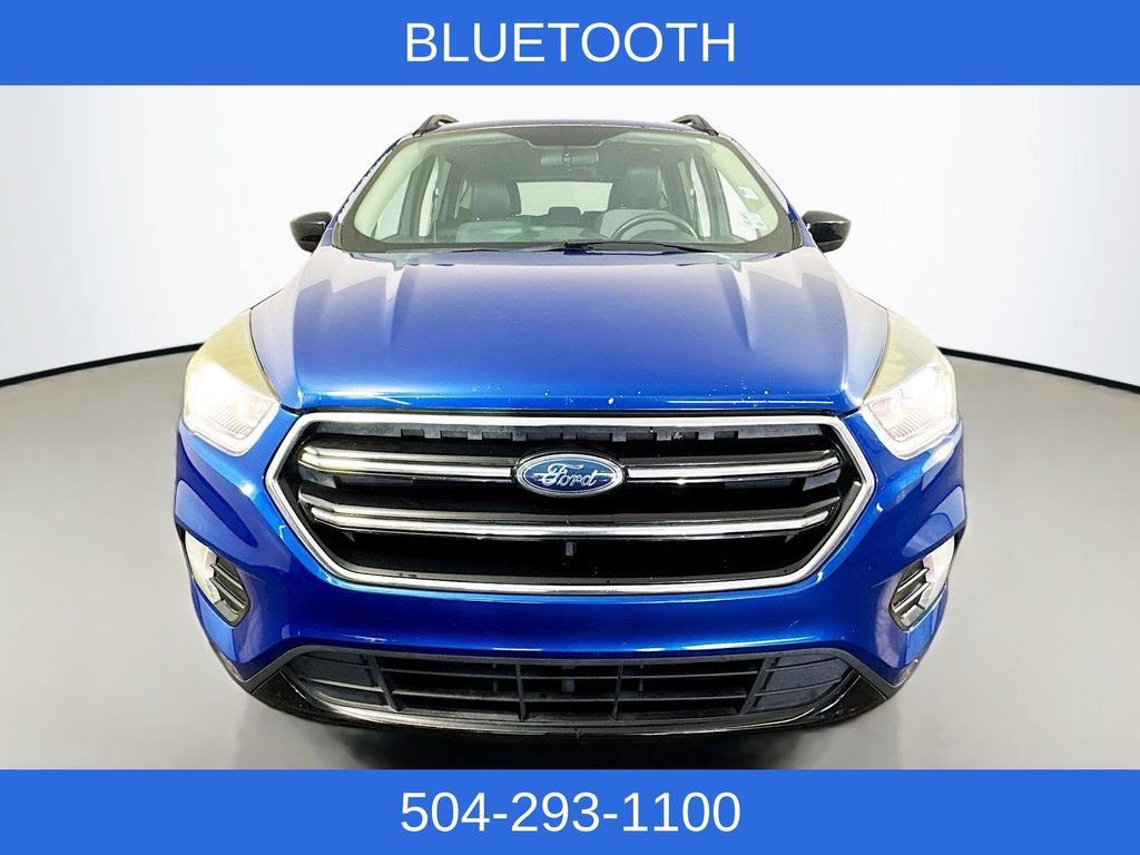 Used 2018 Ford Escape SE w/ SE Sport Appearance Package image 2