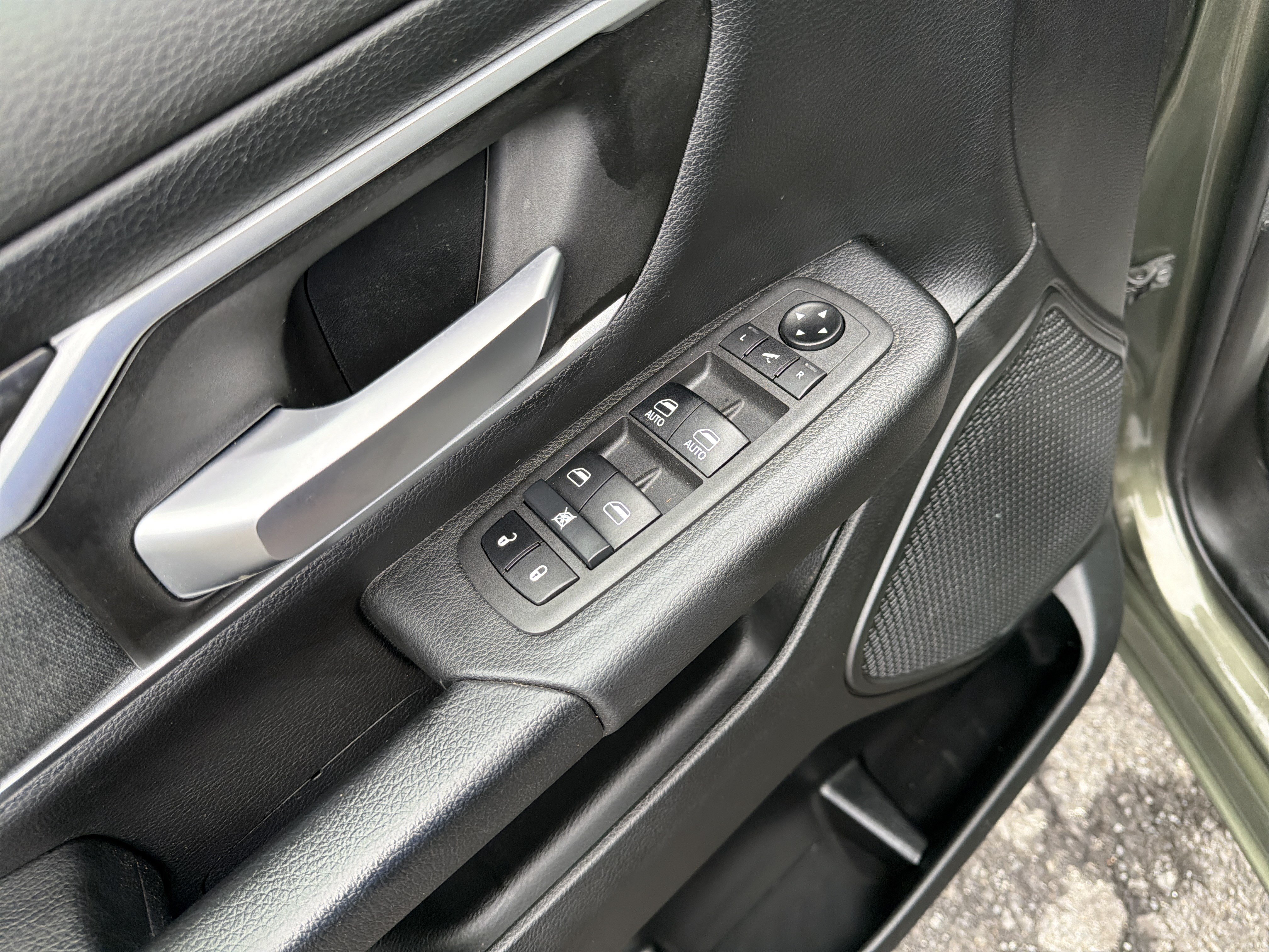 Used 2021 RAM 1500 Big Horn AWD/4WD image 16