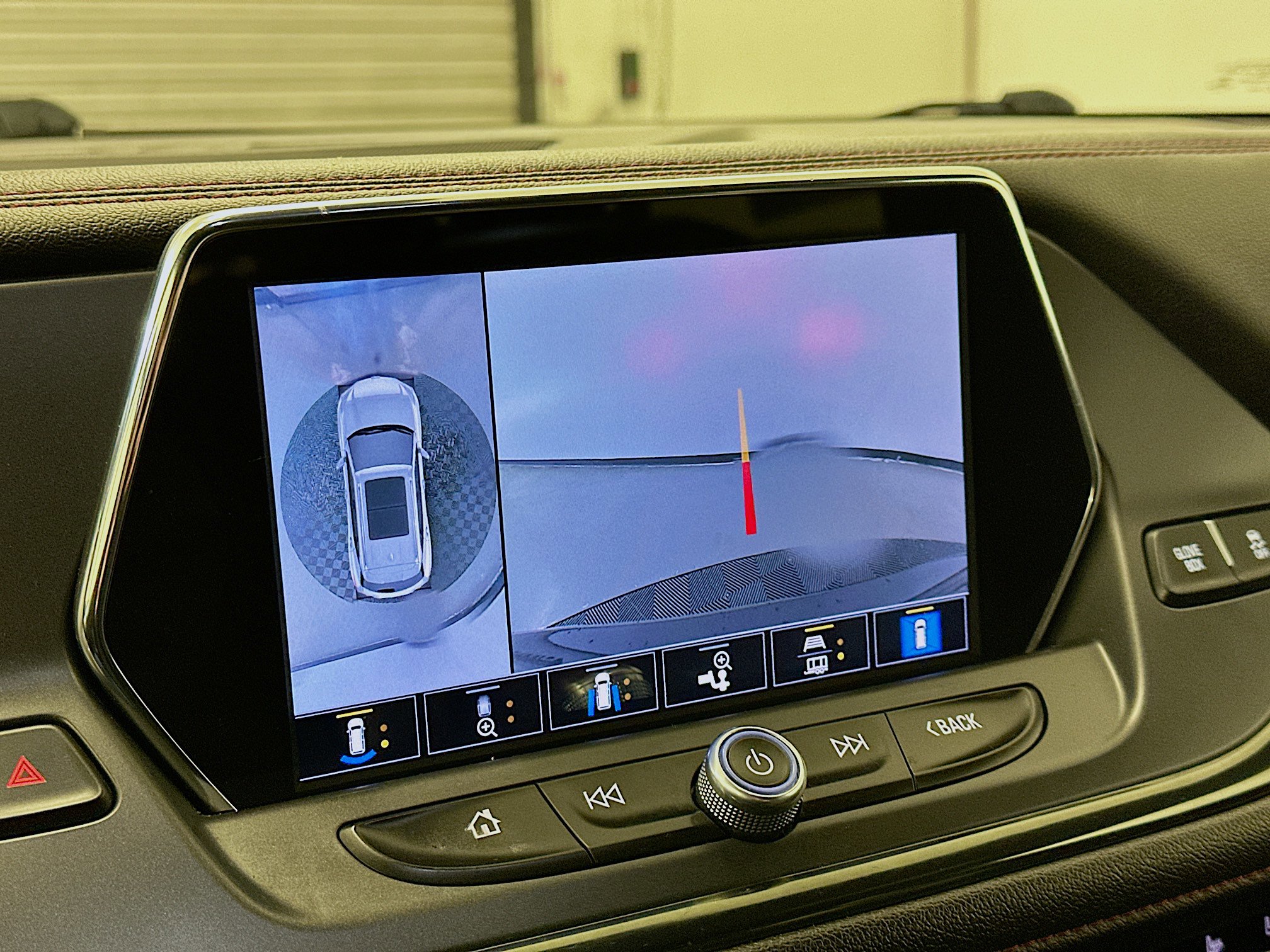 Used 2021 Chevrolet Blazer RS w/ Enhanced Convenience Package image 23