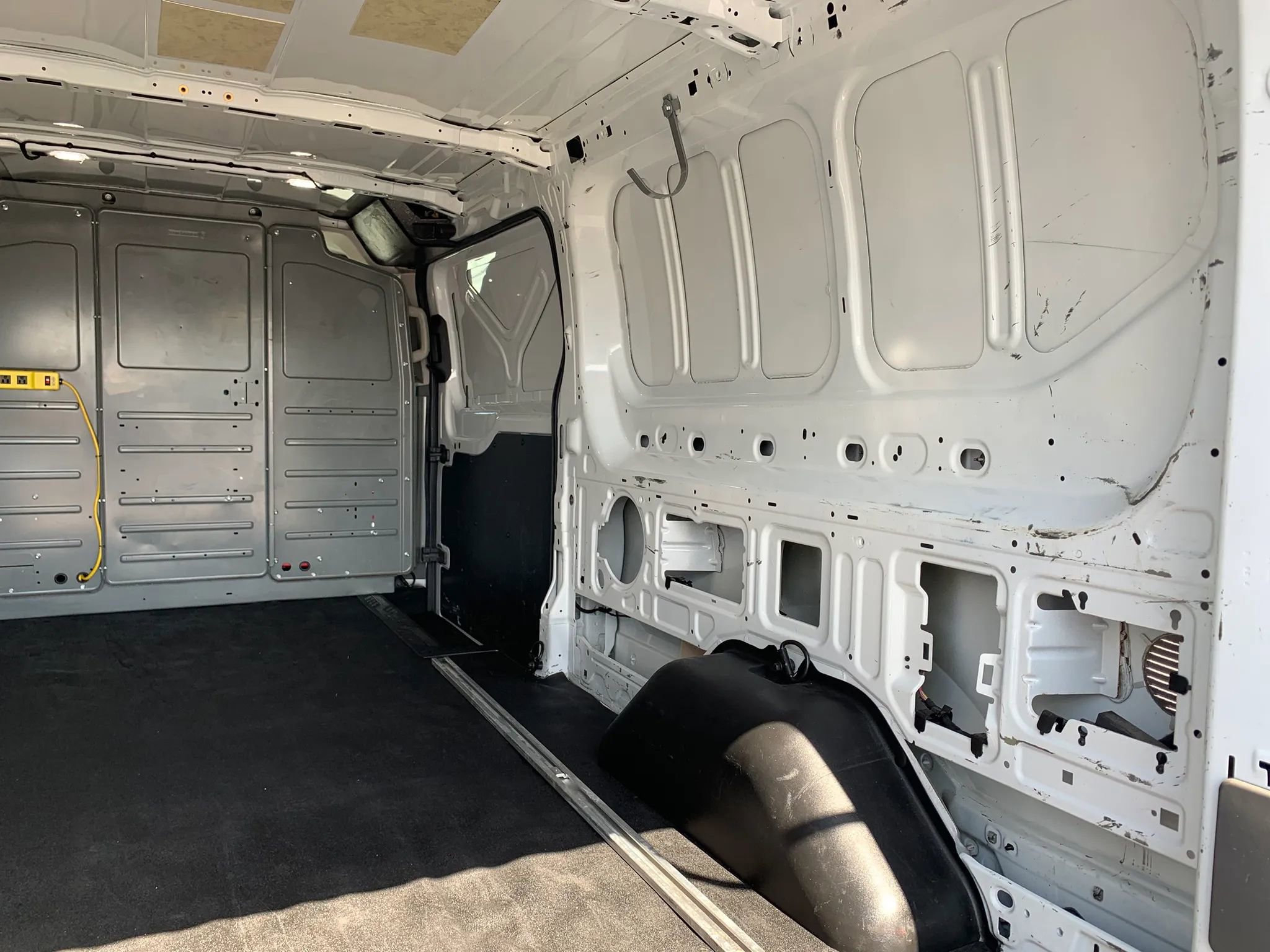 Used 2020 Ford Transit 150 Low Roof w/ Upfitter Package RWD image 33