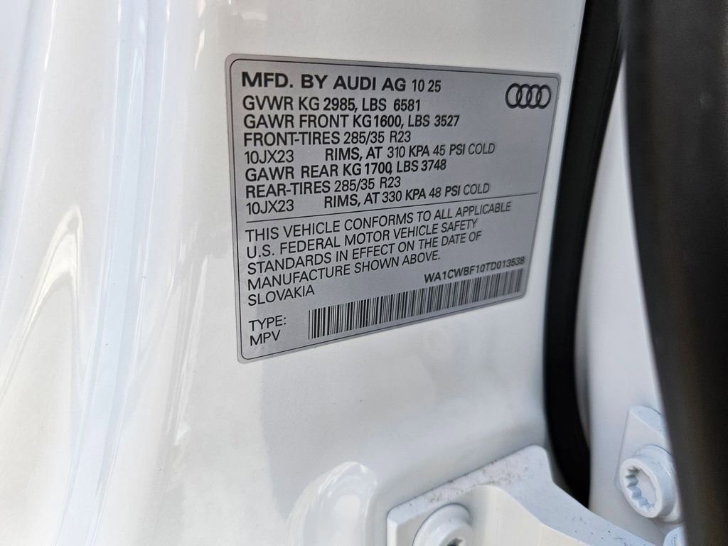 New 2026 Audi SQ8 Prestige image 27