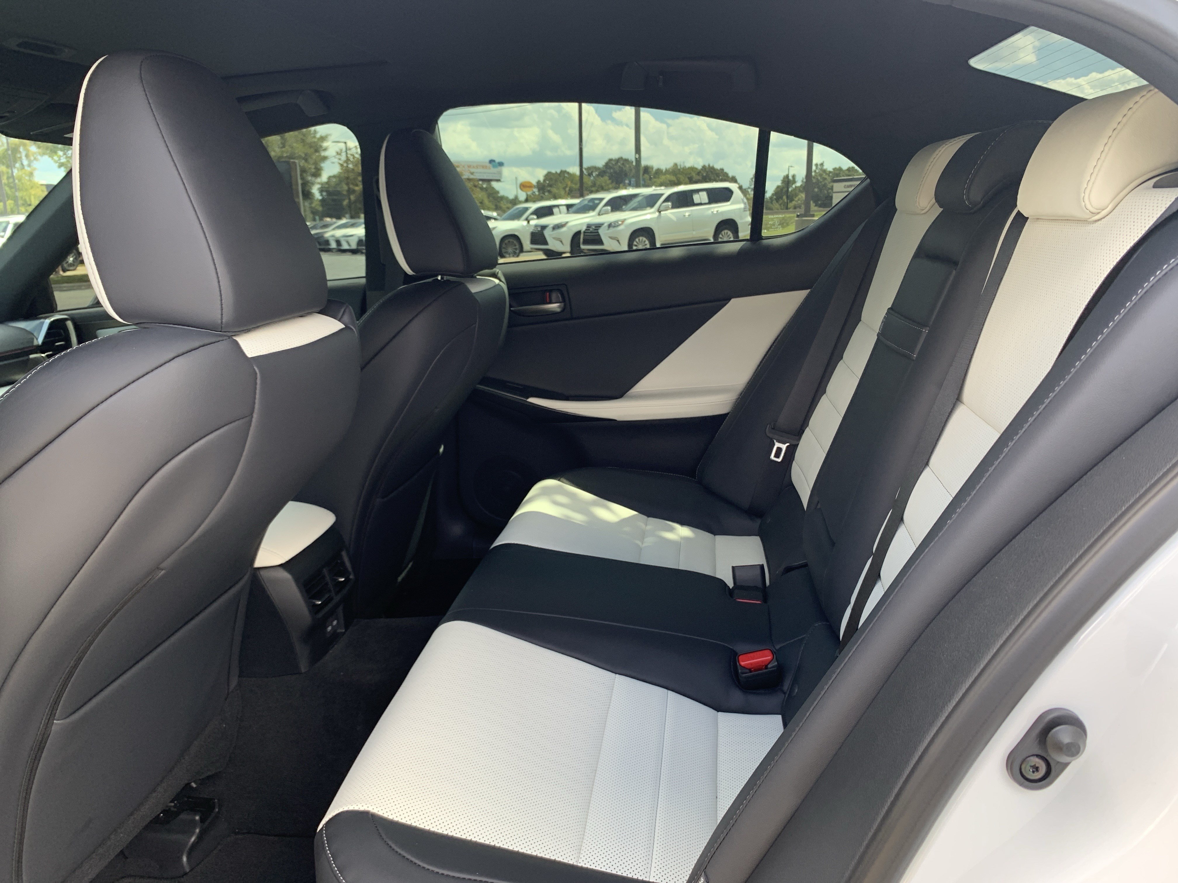 Certified 2026 Lexus IS 350 F Sport w/ Handling Package RWD image 32