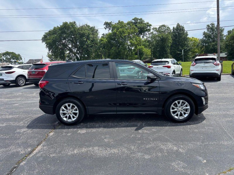 Used 2020 Chevrolet Equinox LS w/ LS Convenience Package FWD image 6