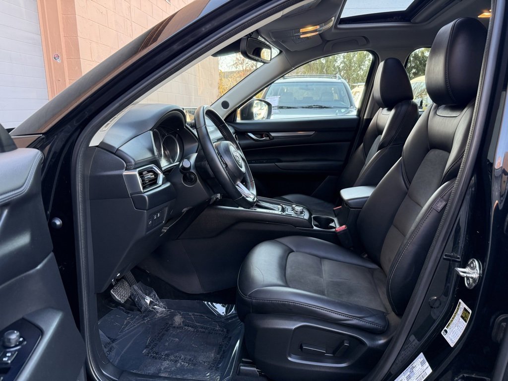 Used 2019 MAZDA CX-5 Touring image 9